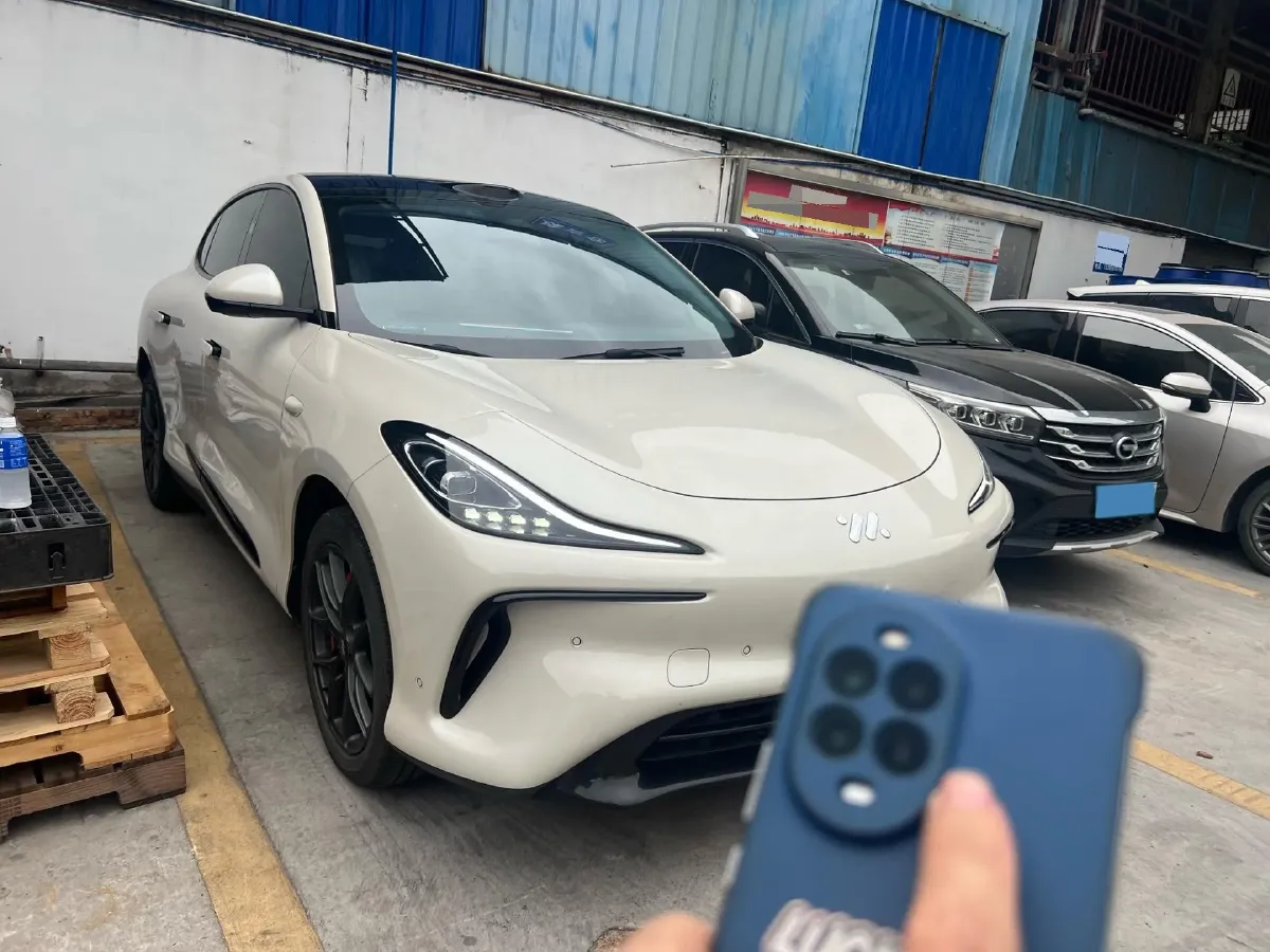 2023 IM LS6 BEV 71KWH,autocango,china used car exporter,china ev exporter,chinese used car exporter,chinese used ev exporter