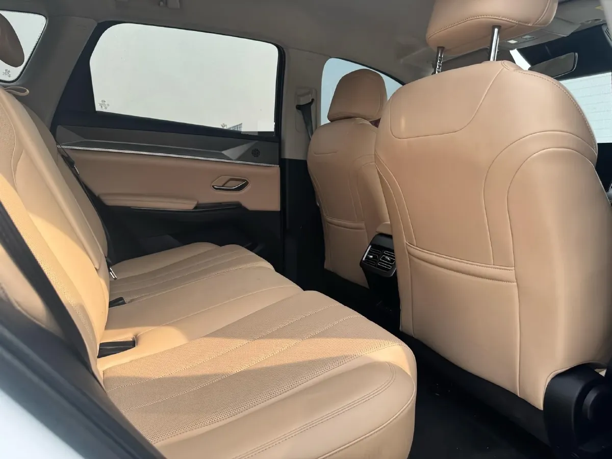 2025 BYD Song Pro 1.5L 101HP L4 E-CVT PHEV 12.9KWH,autocango,china used car exporter,china ev exporter,chinese used car exporter,chinese used ev exporter