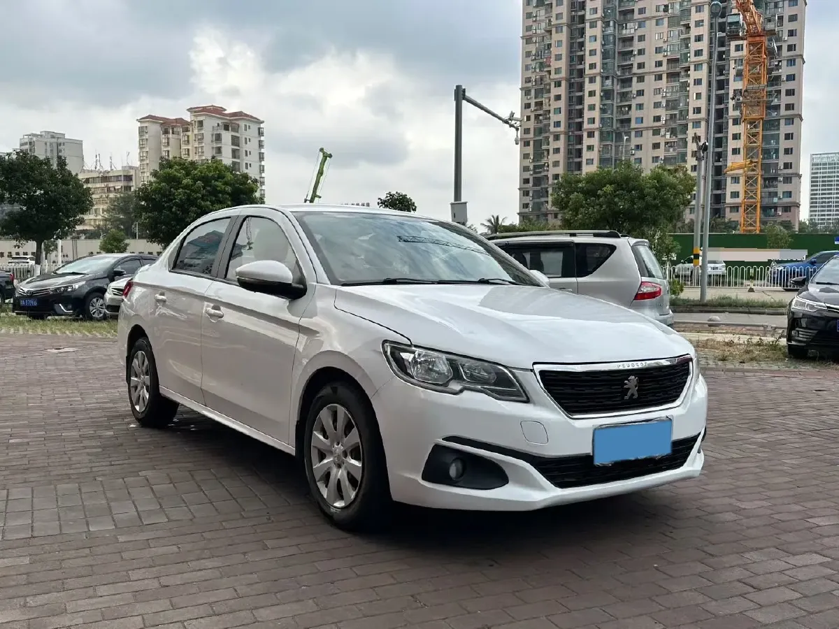 2017 Peugeot 301 1.6L 117HP L4 5MT,autocango,china used car exporter,china ev exporter,chinese used car exporter,chinese used ev exporter