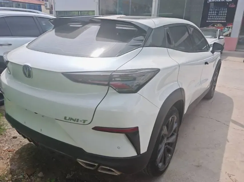 2020 ChangAn UNI-T 1.5T 180HP L4 7DCT,autocango,china used car exporter,china ev exporter,chinese used car exporter,chinese used ev exporter