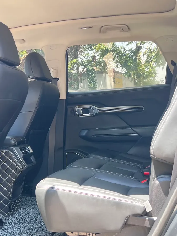 2020 Geely Okavango 1.8T 184HP L4 7DCT,autocango,china used car exporter,china ev exporter,chinese used car exporter,chinese used ev exporter