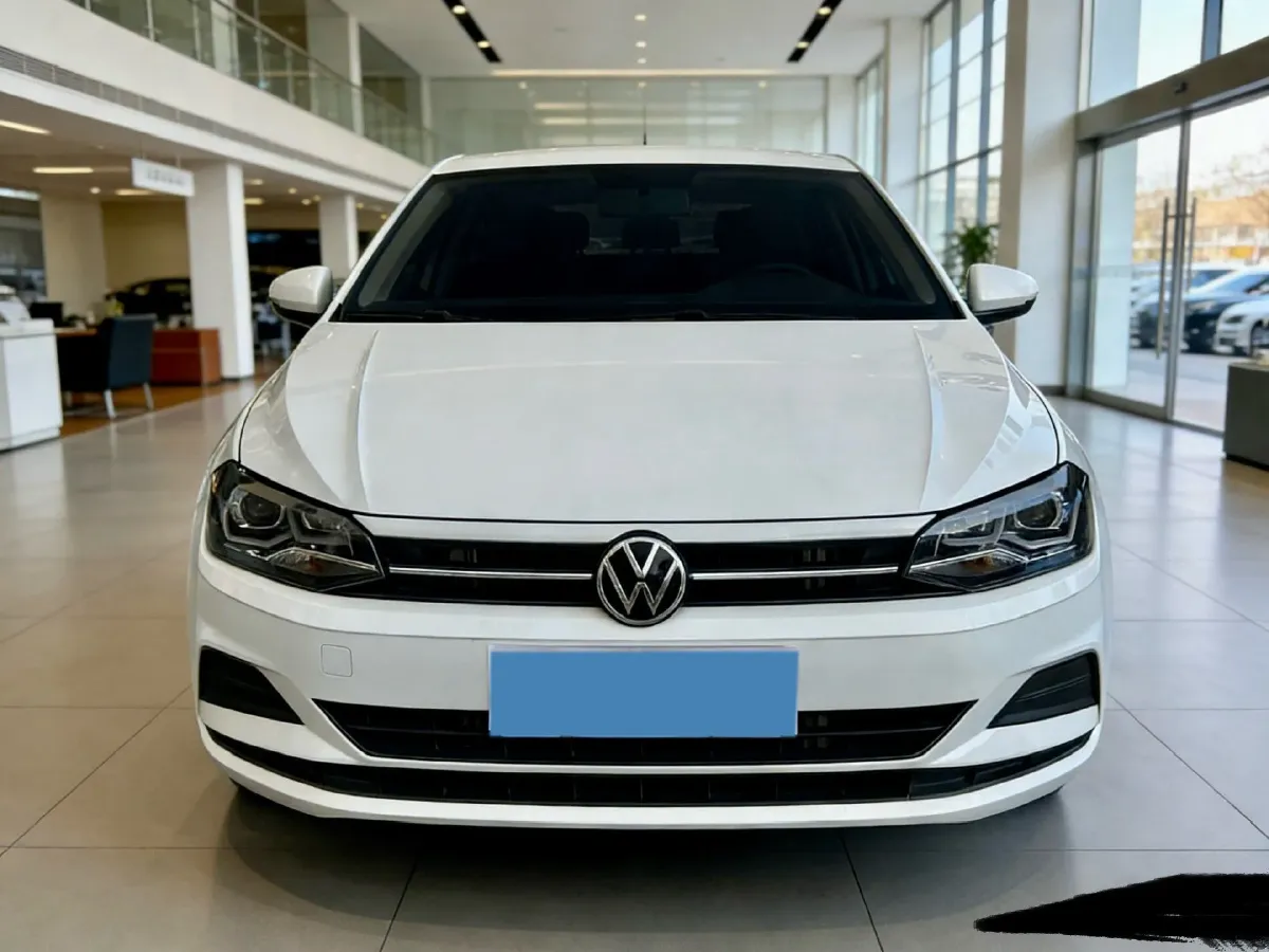 2023 Volkswagen Polo 1.5L 110HP L4 6AT,autocango,china used car exporter,china ev exporter,chinese used car exporter,chinese used ev exporter