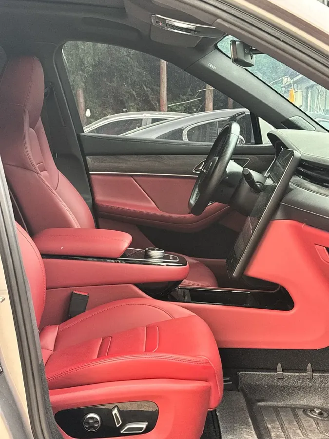 2021 Ford Edge 2.0T 245HP L4 8AT,autocango,china used car exporter,china ev exporter,chinese used car exporter,chinese used ev exporter