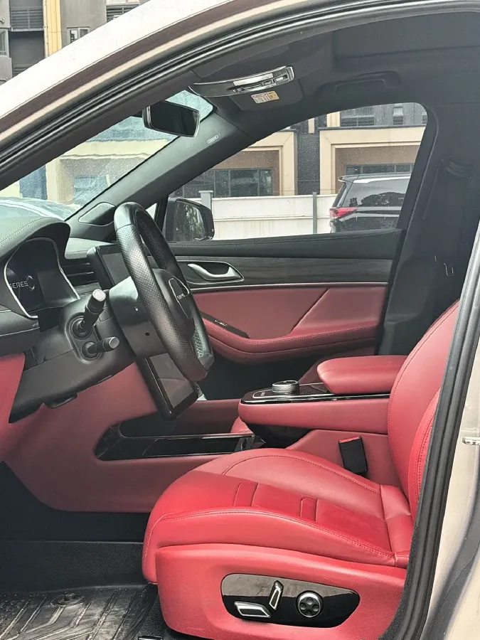 2021 Ford Edge 2.0T 245HP L4 8AT,autocango,china used car exporter,china ev exporter,chinese used car exporter,chinese used ev exporter