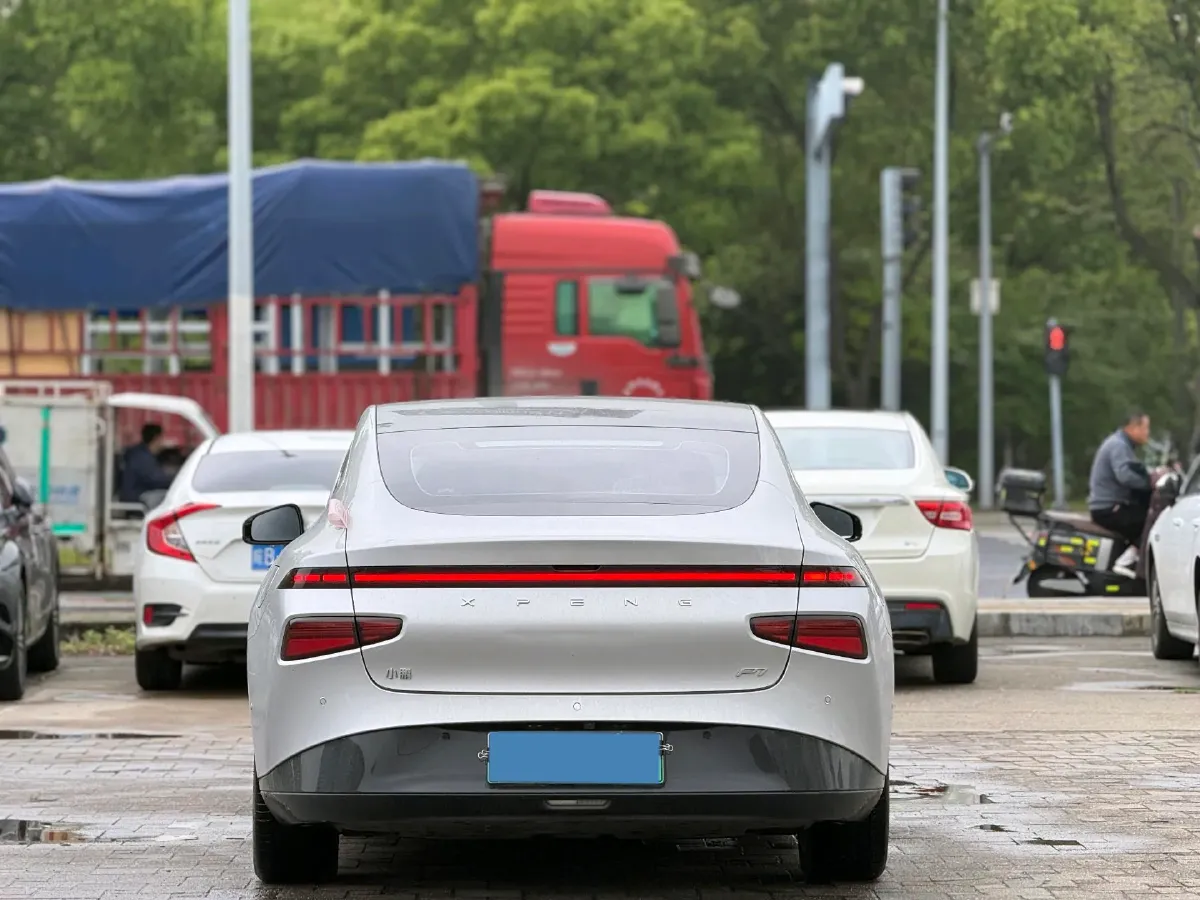 2023 Xpeng P7 BEV 86.2KWH,autocango,china used car exporter,china ev exporter,chinese used car exporter,chinese used ev exporter