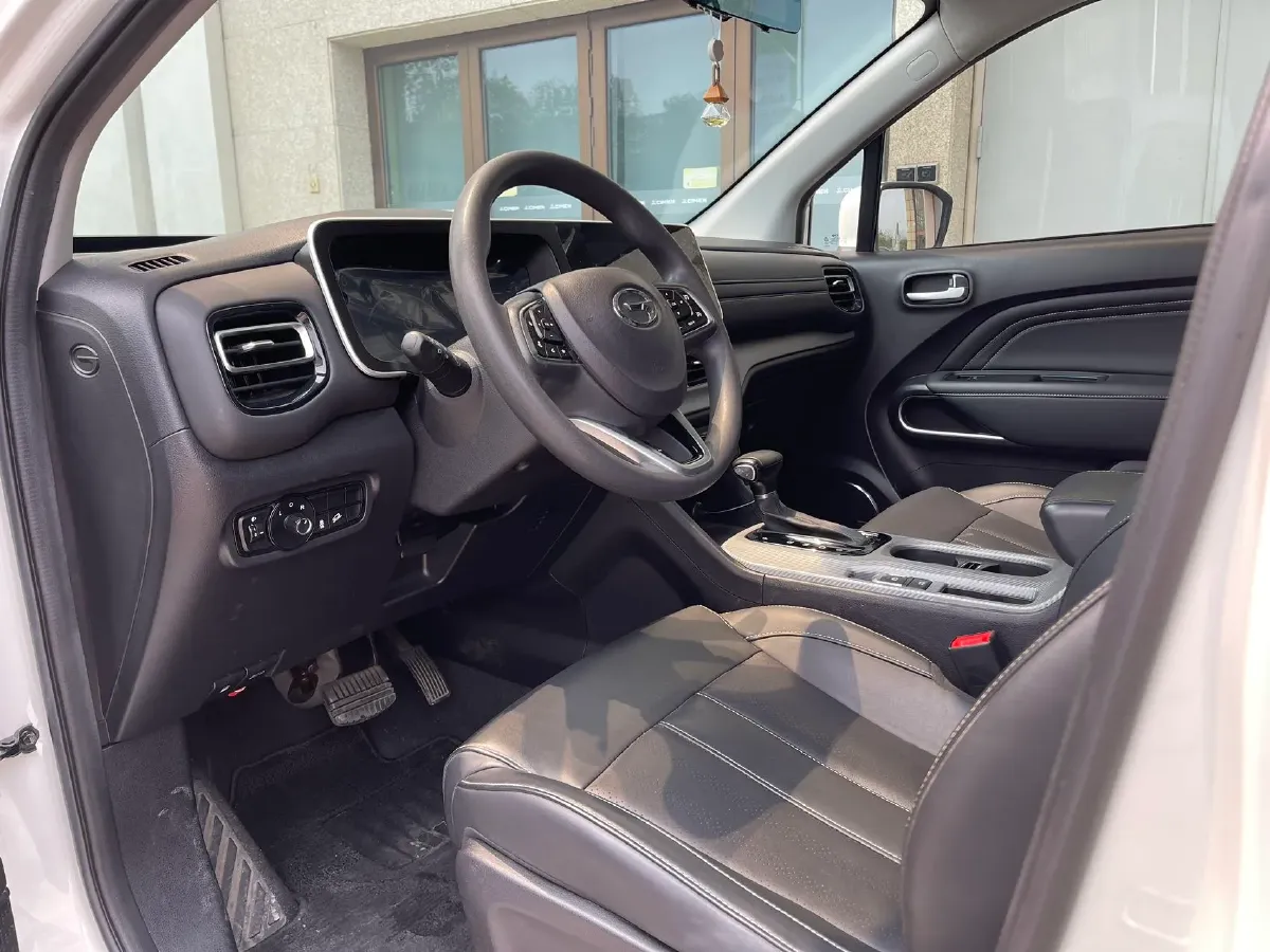 2021 GAC Trumpchi GS3 1.5T 169HP L4 6AT,autocango,china used car exporter,china ev exporter,chinese used car exporter,chinese used ev exporter