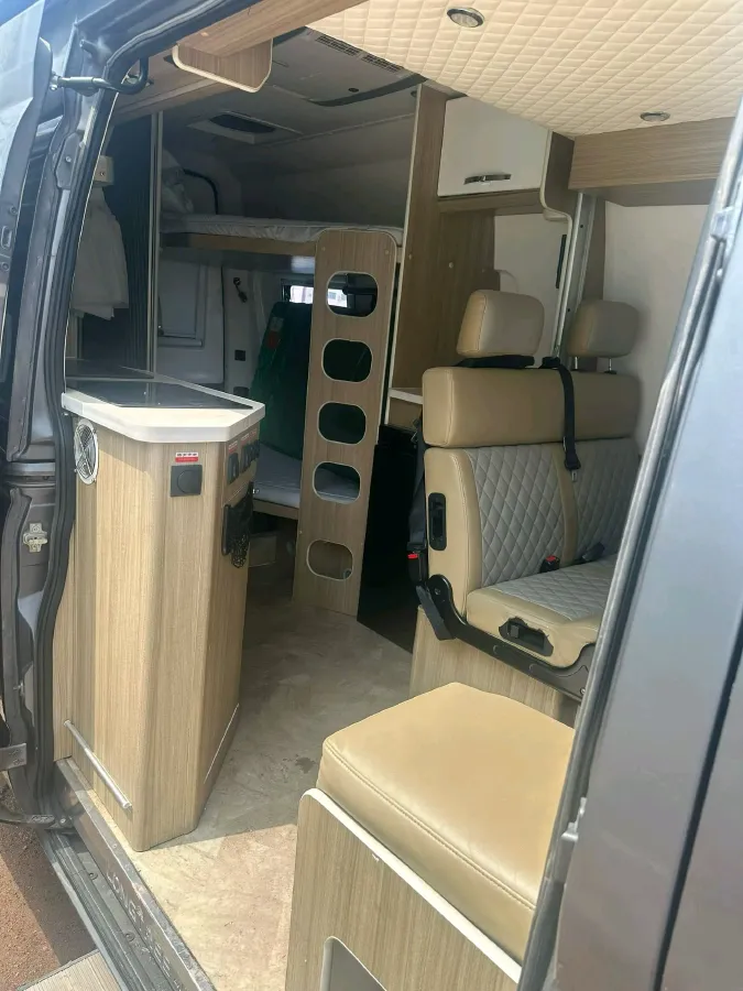 2014 MAXUS XinTu V80 2.5T 136HP L4 6MT,autocango,china used car exporter,china ev exporter,chinese used car exporter,chinese used ev exporter