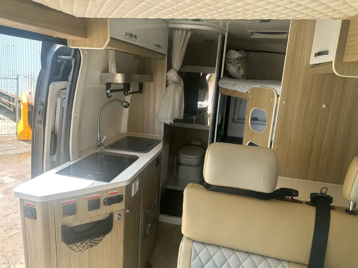 2014 MAXUS XinTu V80 2.5T 136HP L4 6MT,autocango,china used car exporter,china ev exporter,chinese used car exporter,chinese used ev exporter