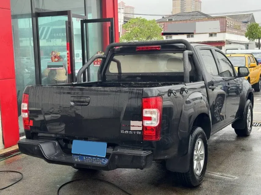 2020 Isuzu RE-MAX Jim 2.8T 120HP L4 5MT,autocango,china used car exporter,china ev exporter,chinese used car exporter,chinese used ev exporter