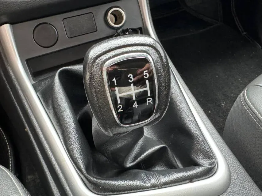 2020 Isuzu RE-MAX Jim 2.8T 120HP L4 5MT,autocango,china used car exporter,china ev exporter,chinese used car exporter,chinese used ev exporter