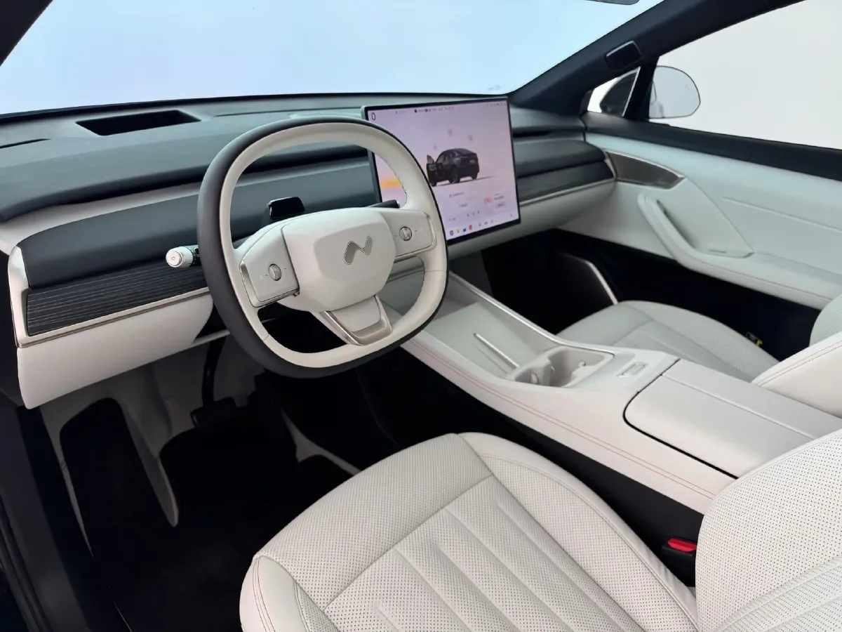 2024 ONVO L60 BEV 60KWH,autocango,china used car exporter,china ev exporter,chinese used car exporter,chinese used ev exporter