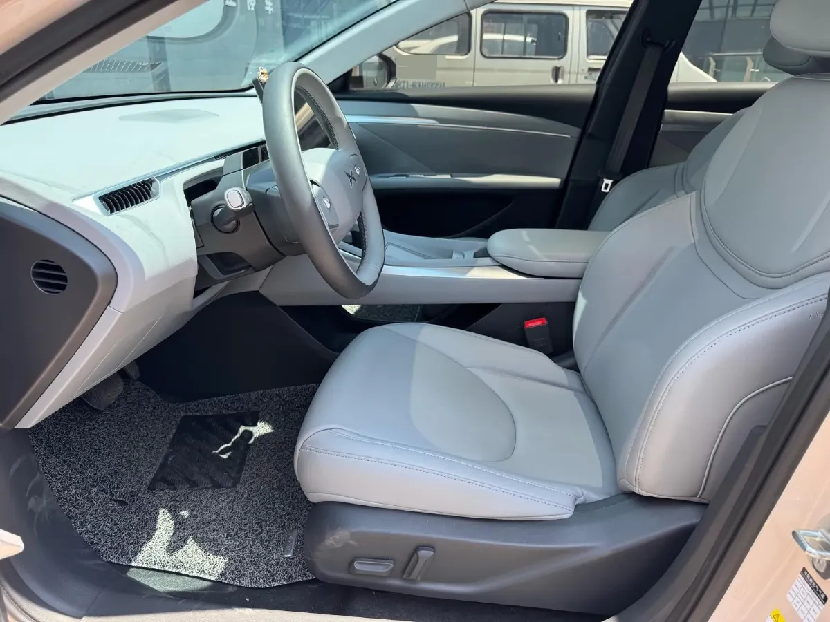 2024 Xpeng MONA M03 BEV 51.8KWH,autocango,china used car exporter,china ev exporter,chinese used car exporter,chinese used ev exporter