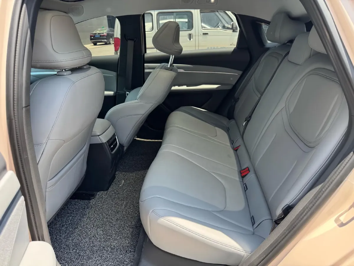 2024 Xpeng MONA M03 BEV 51.8KWH,autocango,china used car exporter,china ev exporter,chinese used car exporter,chinese used ev exporter