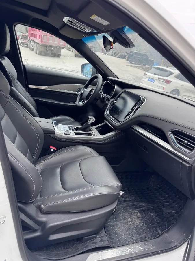 2020 Jetour X90 1.5T 156HP L4 6DCT,autocango,china used car exporter,china ev exporter,chinese used car exporter,chinese used ev exporter