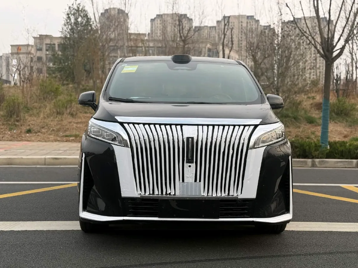 2025 WEY HighMountain 1.5T 170HP L4 4DHT PHEV,autocango,china used car exporter,china ev exporter,chinese used car exporter,chinese used ev exporter
