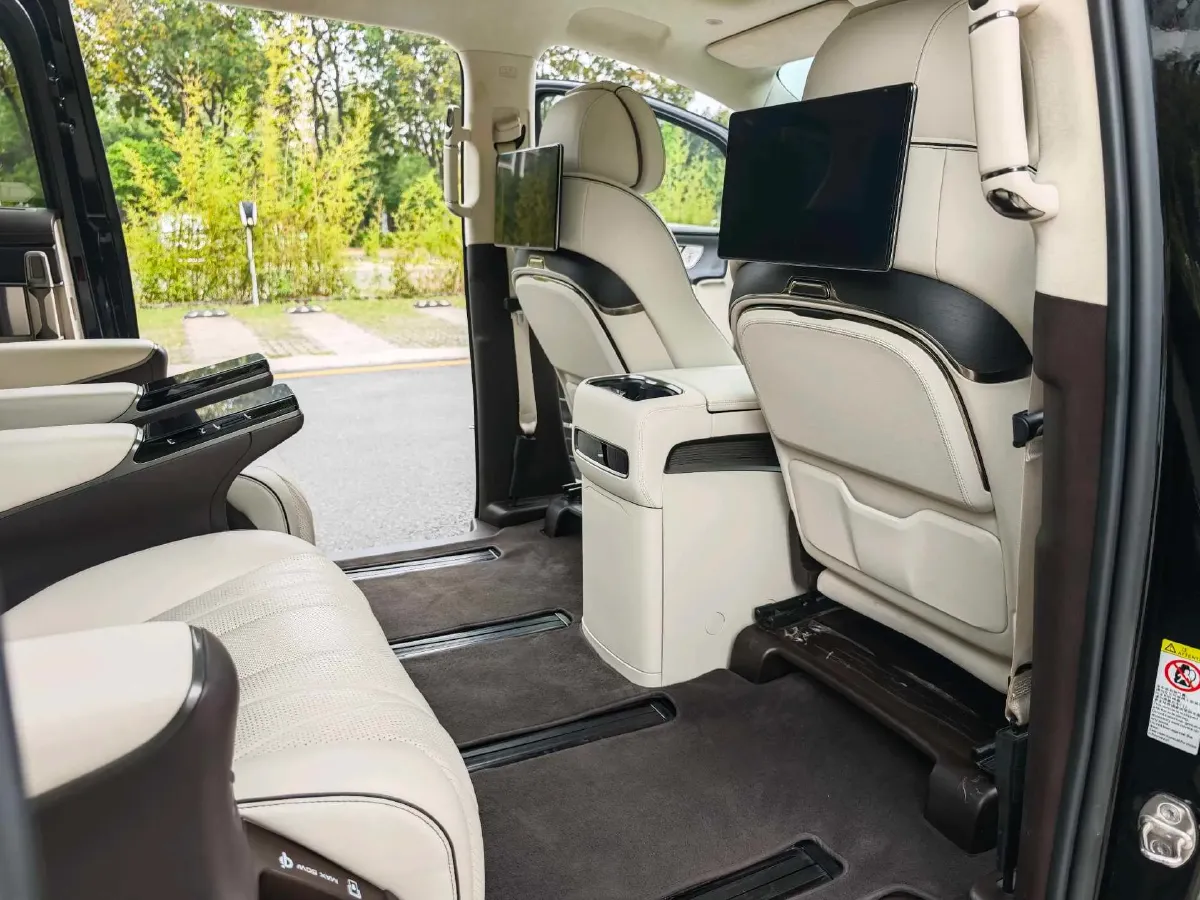 2024 Denza D9 1.5T 139HP L4 E-CVT PHEV 40KWH,autocango,china used car exporter,china ev exporter,chinese used car exporter,chinese used ev exporter