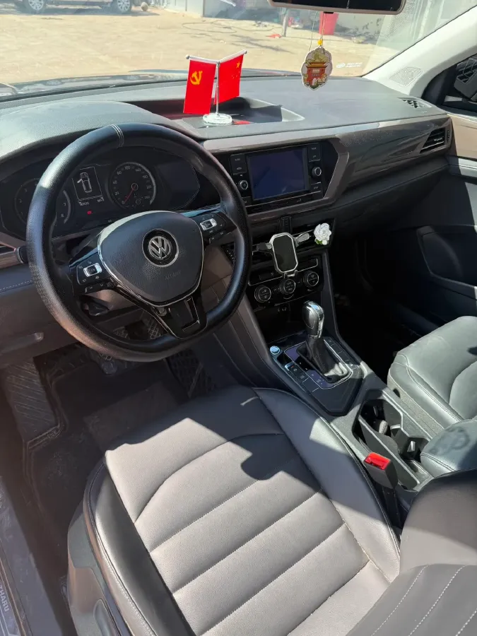 2021 Volkswagen Tharu 1.4T 150HP L4 7DCT,autocango,china used car exporter,china ev exporter,chinese used car exporter,chinese used ev exporter