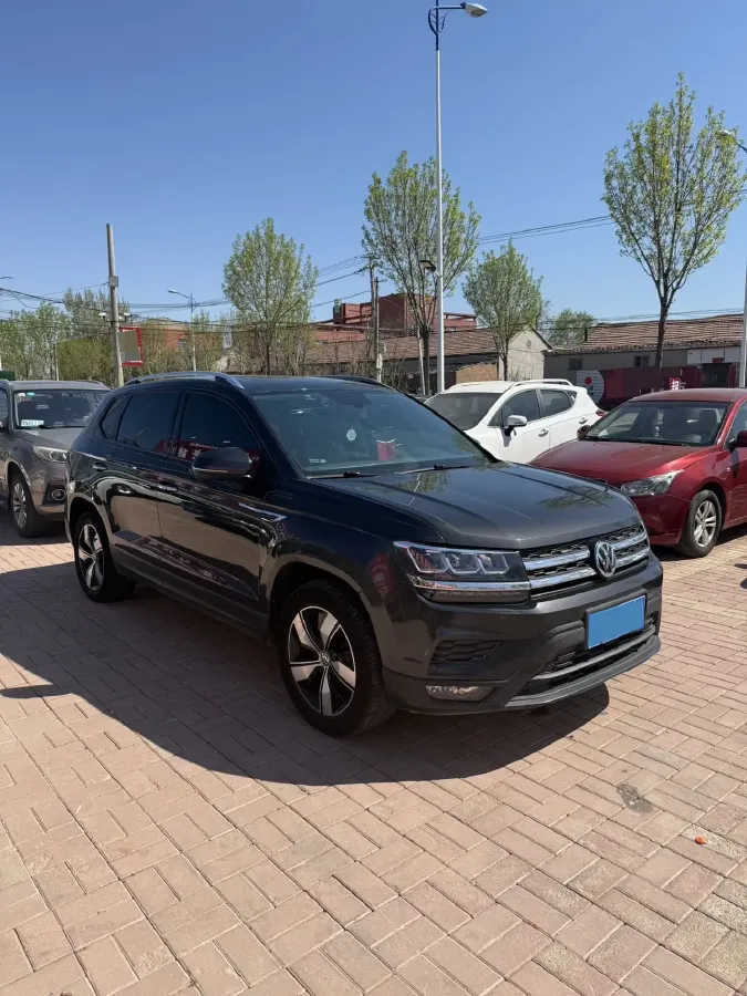2021 Volkswagen Tharu 1.4T 150HP L4 7DCT,autocango,china used car exporter,china ev exporter,chinese used car exporter,chinese used ev exporter