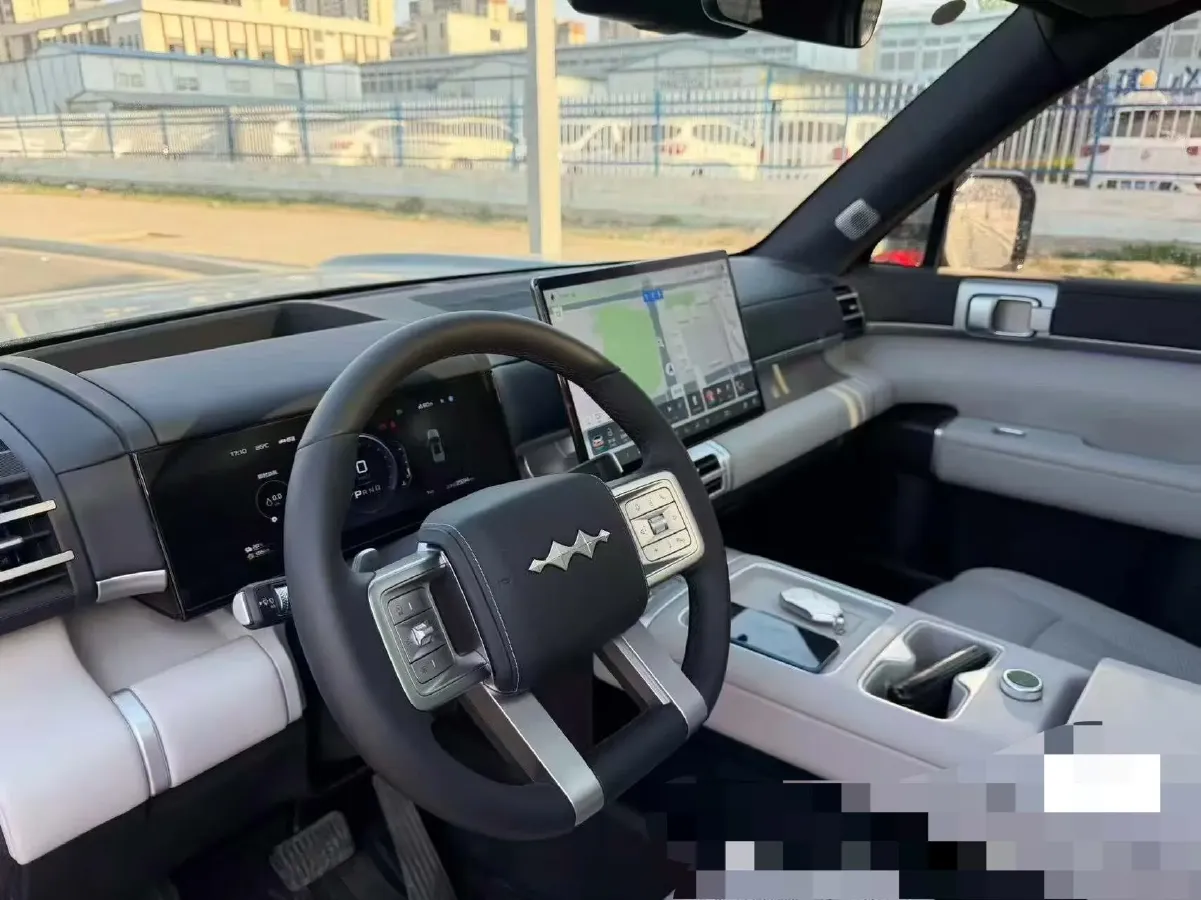 2025 FangChengBao Tai 7 1.5T 156HP L4 E-CVT PHEV,autocango,china used car exporter,china ev exporter,chinese used car exporter,chinese used ev exporter