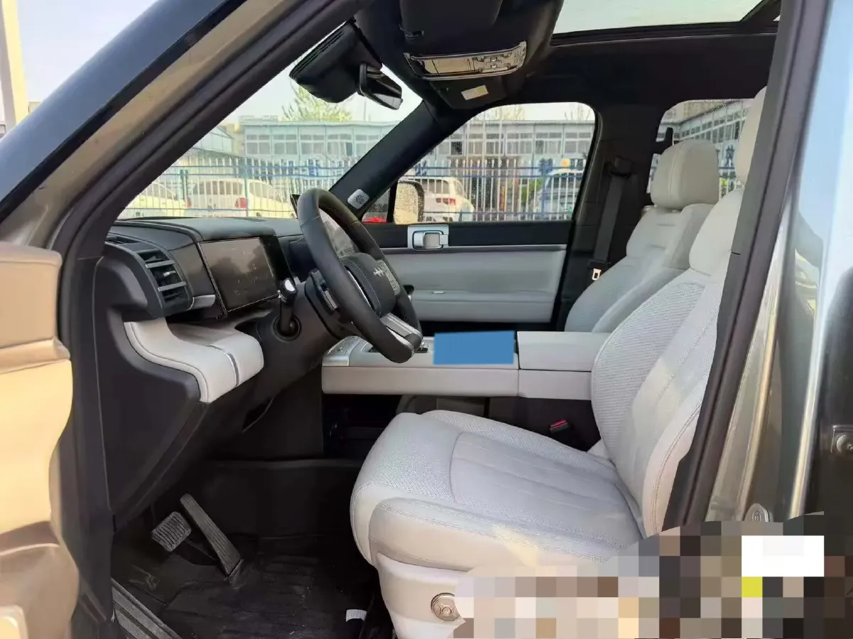 2025 FangChengBao Tai 7 1.5T 156HP L4 E-CVT PHEV,autocango,china used car exporter,china ev exporter,chinese used car exporter,chinese used ev exporter