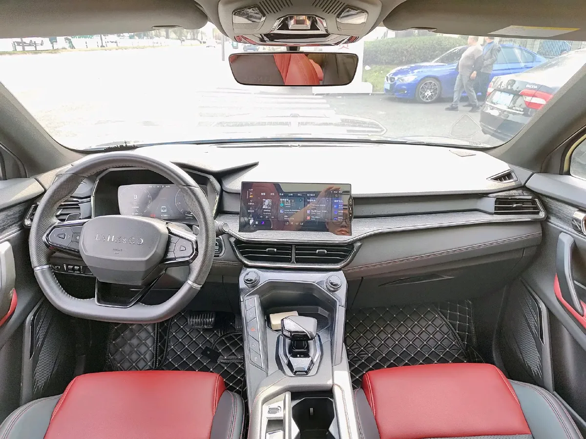 2020 LYNK&CO 06 1.5T 177HP L3 7DCT,autocango,china used car exporter,china ev exporter,chinese used car exporter,chinese used ev exporter