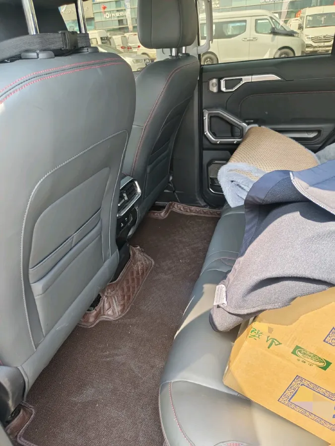 2024 Jetour Traveller 2.0T 254HP L4 7DCT,autocango,china used car exporter,china ev exporter,chinese used car exporter,chinese used ev exporter