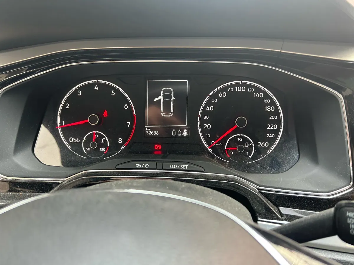 2019 Volkswagen Polo 1.5L 113HP L4 6AT,autocango,china used car exporter,china ev exporter,chinese used car exporter,chinese used ev exporter