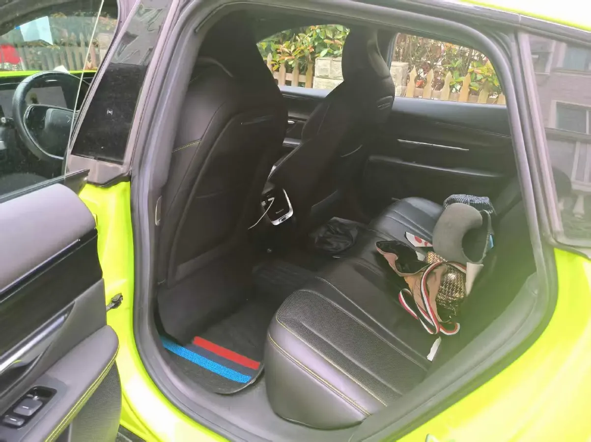 2021 Xpeng P7 BEV 83.1KWH,autocango,china used car exporter,china ev exporter,chinese used car exporter,chinese used ev exporter