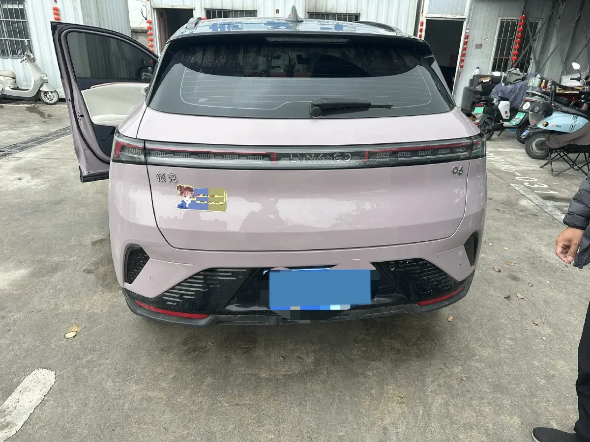 2025 LYNK&CO 06 1.5T 181HP L4 7DCT,autocango,china used car exporter,china ev exporter,chinese used car exporter,chinese used ev exporter