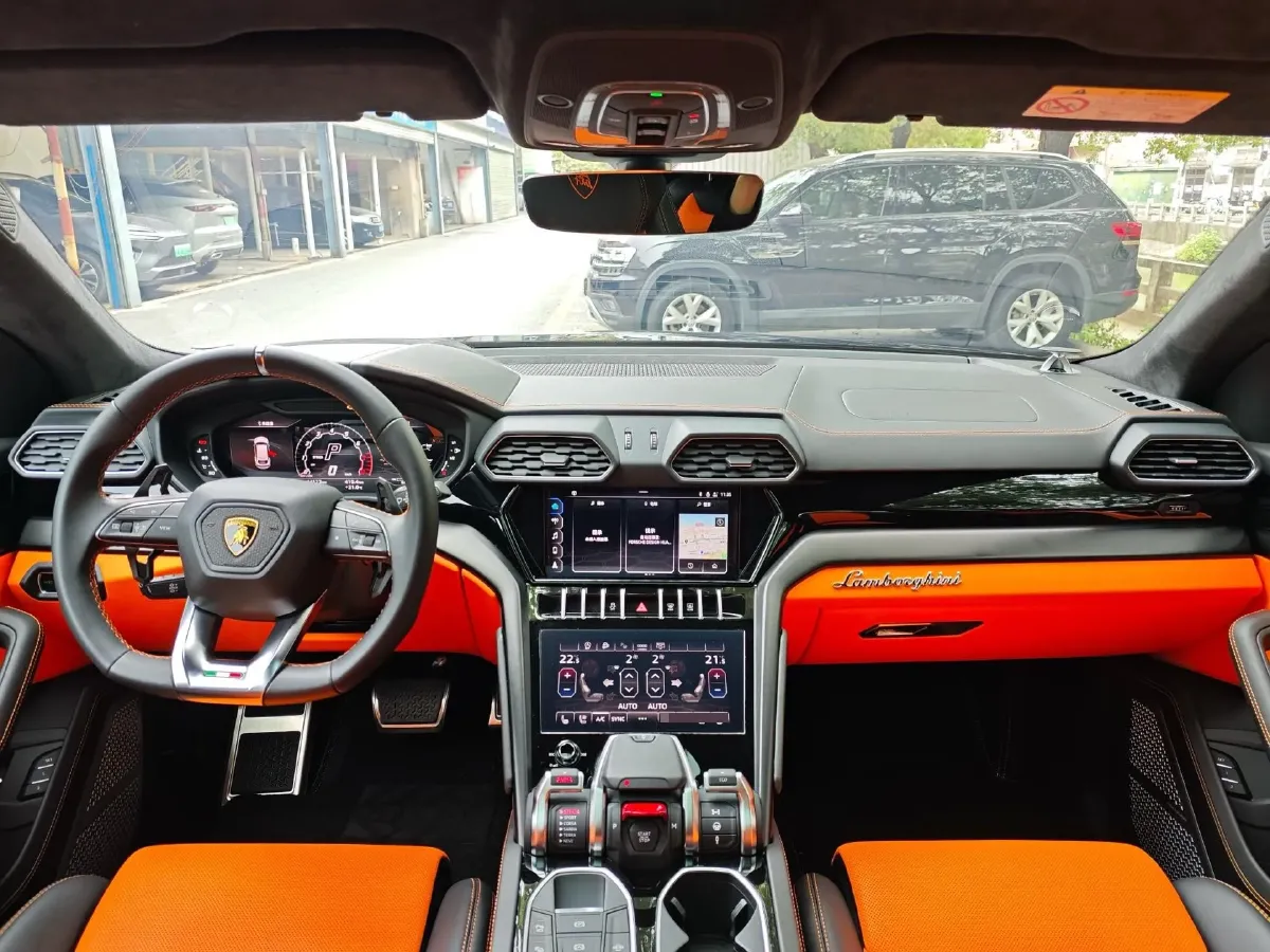 2021 Lamborghini Urus 4.0T 641HP V8 8AT,autocango,china used car exporter,china ev exporter,chinese used car exporter,chinese used ev exporter