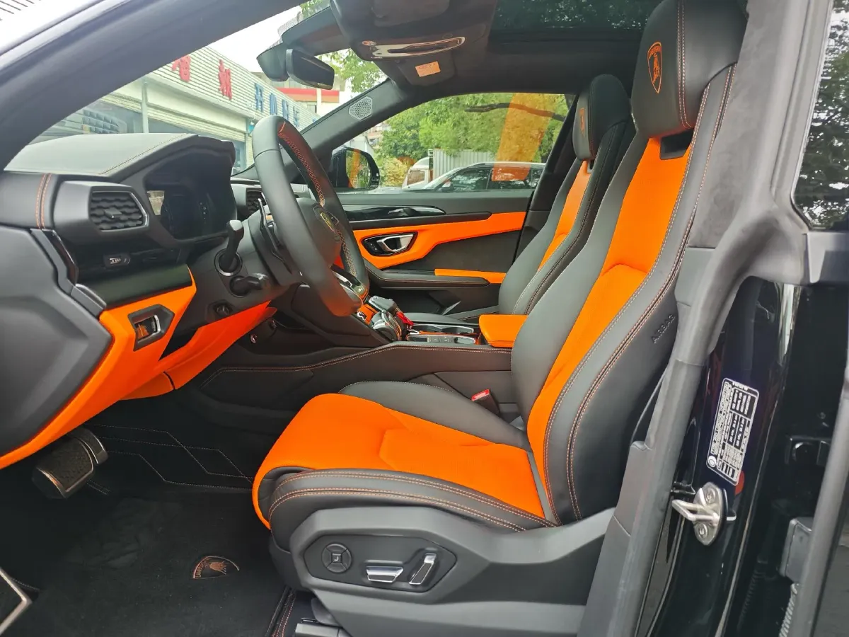 2021 Lamborghini Urus 4.0T 641HP V8 8AT,autocango,china used car exporter,china ev exporter,chinese used car exporter,chinese used ev exporter