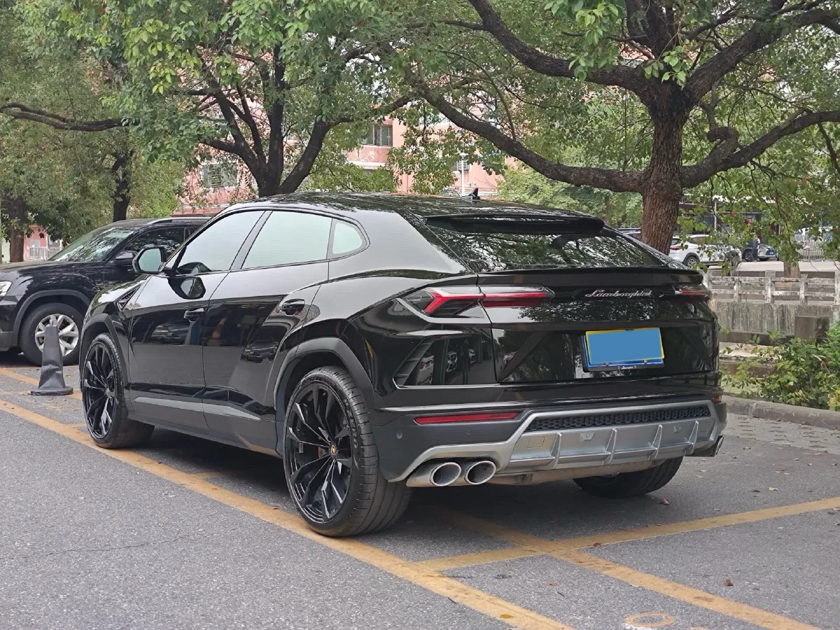 2021 Lamborghini Urus 4.0T 641HP V8 8AT,autocango,china used car exporter,china ev exporter,chinese used car exporter,chinese used ev exporter