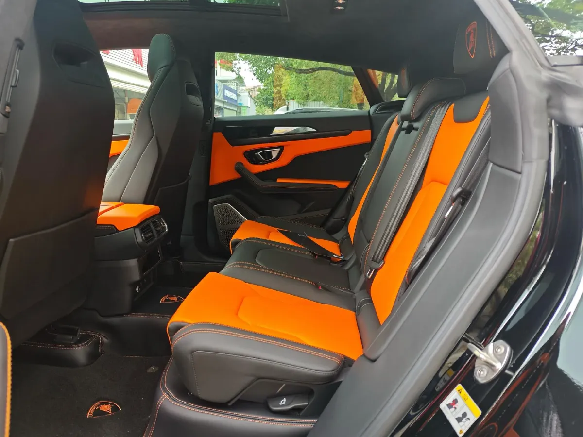 2021 Lamborghini Urus 4.0T 641HP V8 8AT,autocango,china used car exporter,china ev exporter,chinese used car exporter,chinese used ev exporter