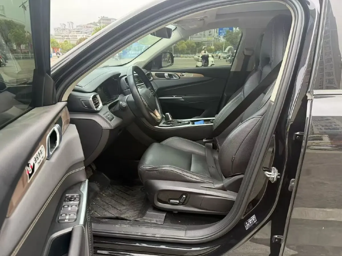 2019 LYNK&CO 01 2.0T 190HP L4 6AT,autocango,china used car exporter,china ev exporter,chinese used car exporter,chinese used ev exporter