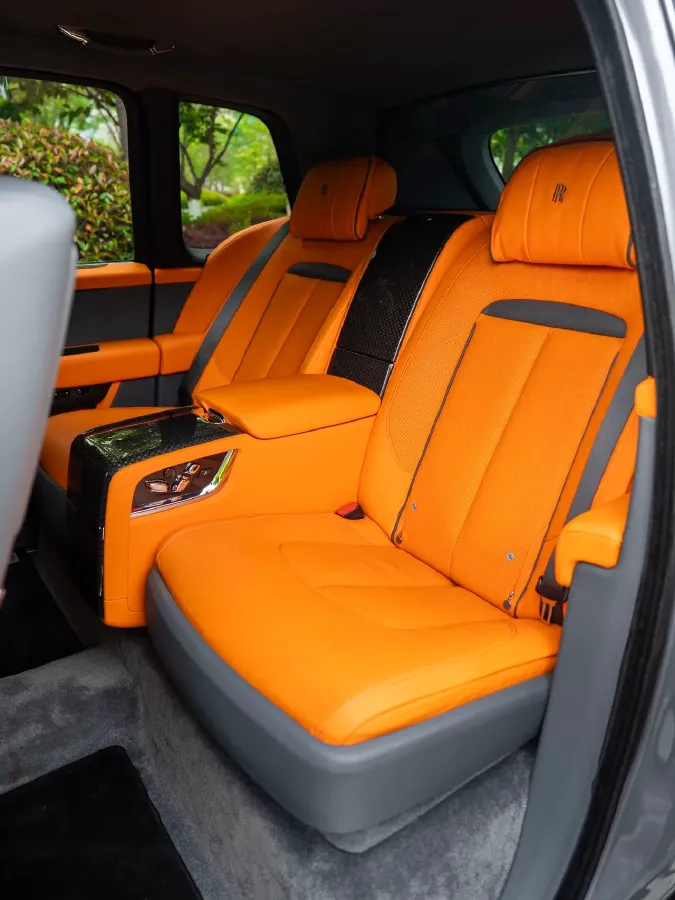 2020 Rolls-Royce Cullinan 6.7T 600HP V12 8AT,autocango,china used car exporter,china ev exporter,chinese used car exporter,chinese used ev exporter