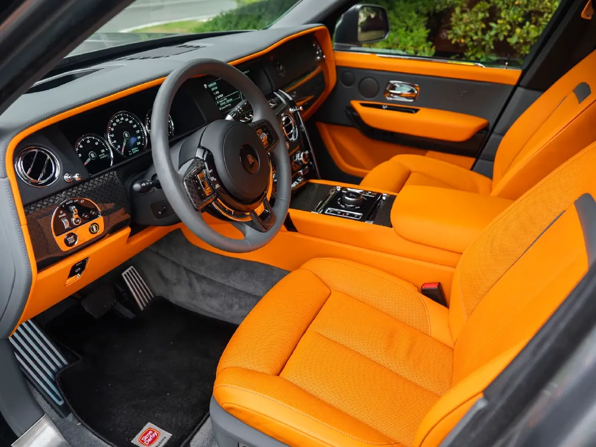 2020 Rolls-Royce Cullinan 6.7T 600HP V12 8AT,autocango,china used car exporter,china ev exporter,chinese used car exporter,chinese used ev exporter