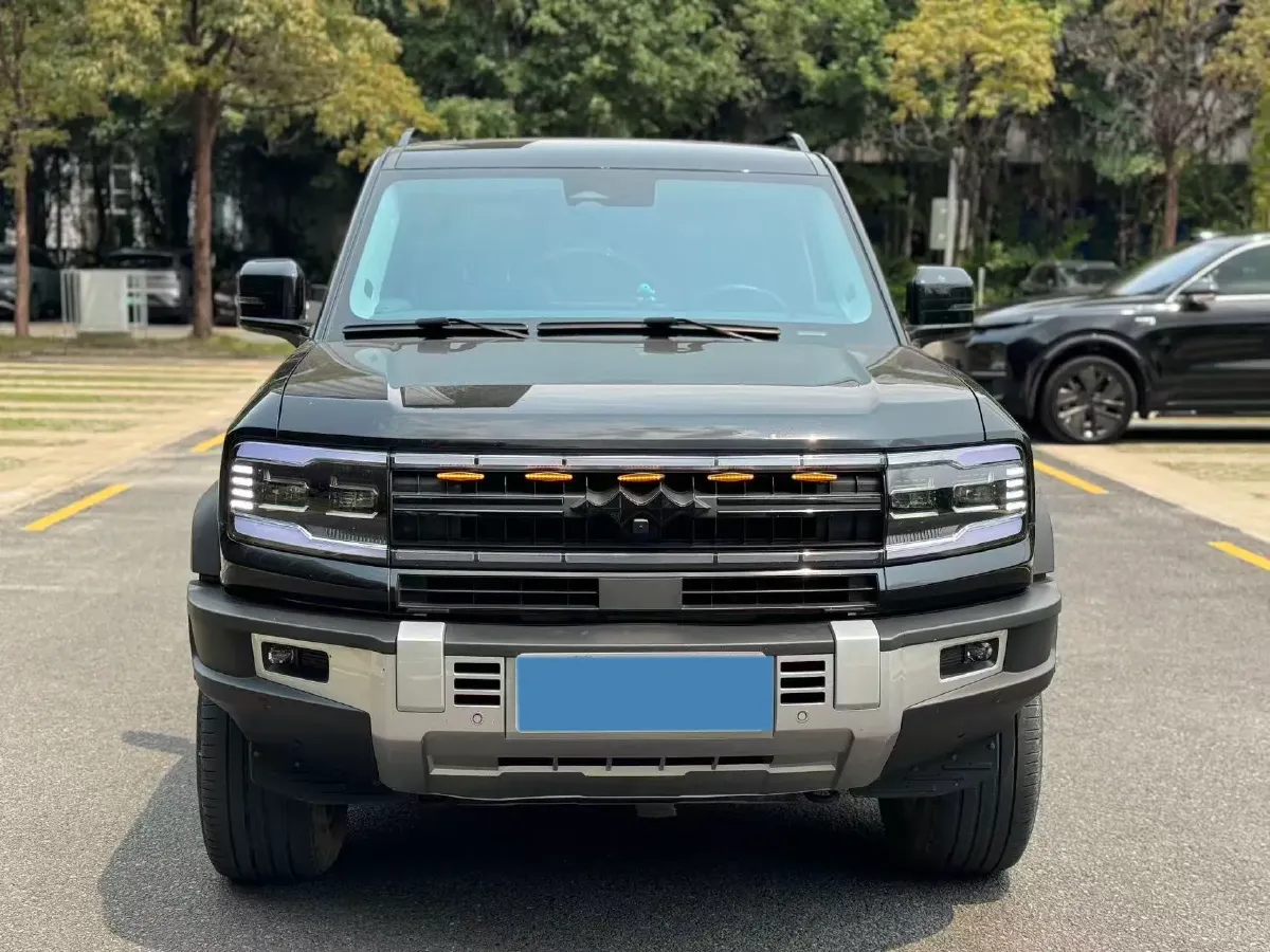 2023 FangChengBao Bao 5 1.5T 194HP L4 E-CVT PHEV 31.8KWH,autocango,china used car exporter,china ev exporter,chinese used car exporter,chinese used ev exporter