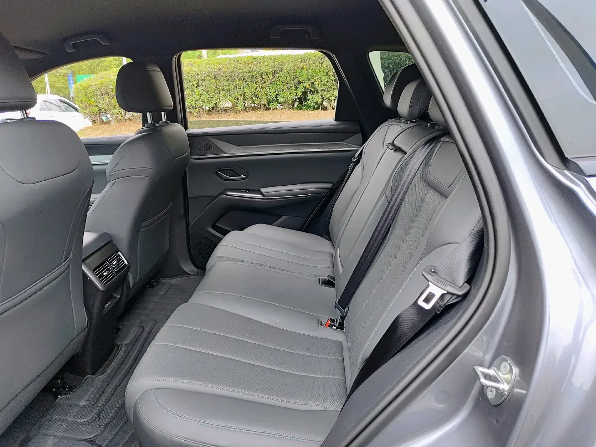 2026 BYD Song Pro 1.5L 101HP L4 E-CVT PHEV,autocango,china used car exporter,china ev exporter,chinese used car exporter,chinese used ev exporter