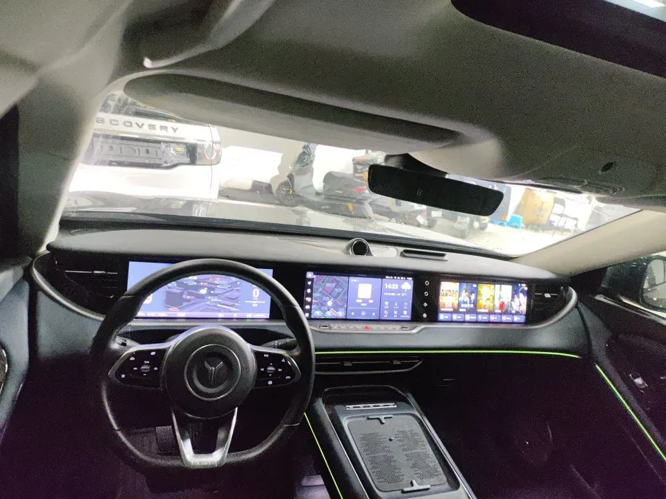 2024 Voyah FREE 1.5T 150HP L4 REEV 39.2KWH,autocango,china used car exporter,china ev exporter,chinese used car exporter,chinese used ev exporter