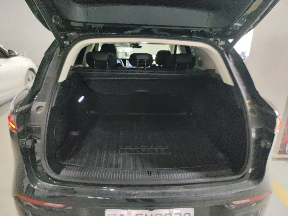 2024 Voyah FREE 1.5T 150HP L4 REEV 39.2KWH,autocango,china used car exporter,china ev exporter,chinese used car exporter,chinese used ev exporter