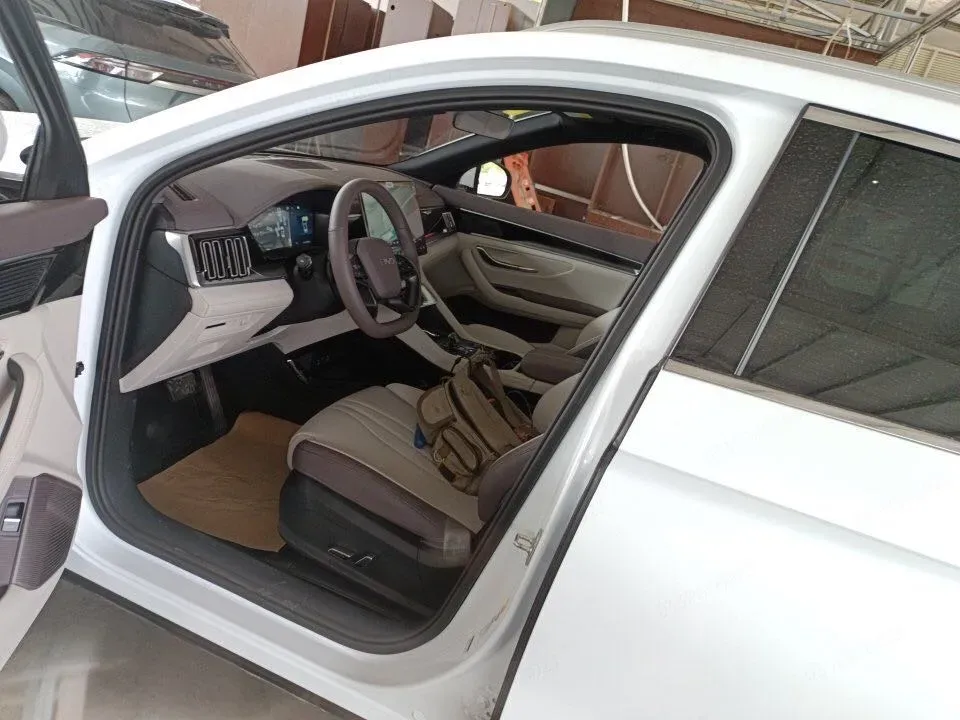 2025 BYD Song Plus 1.5L 101HP L4 E-CVT PHEV 18.3KWH,autocango,china used car exporter,china ev exporter,chinese used car exporter,chinese used ev exporter