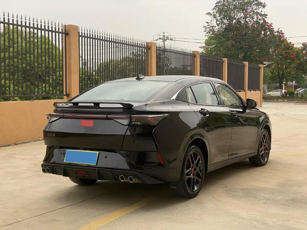 2021 DongFeng Aeolus YiXuan 1.5T 150HP L4 6DCT,autocango,china used car exporter,china ev exporter,chinese used car exporter,chinese used ev exporter