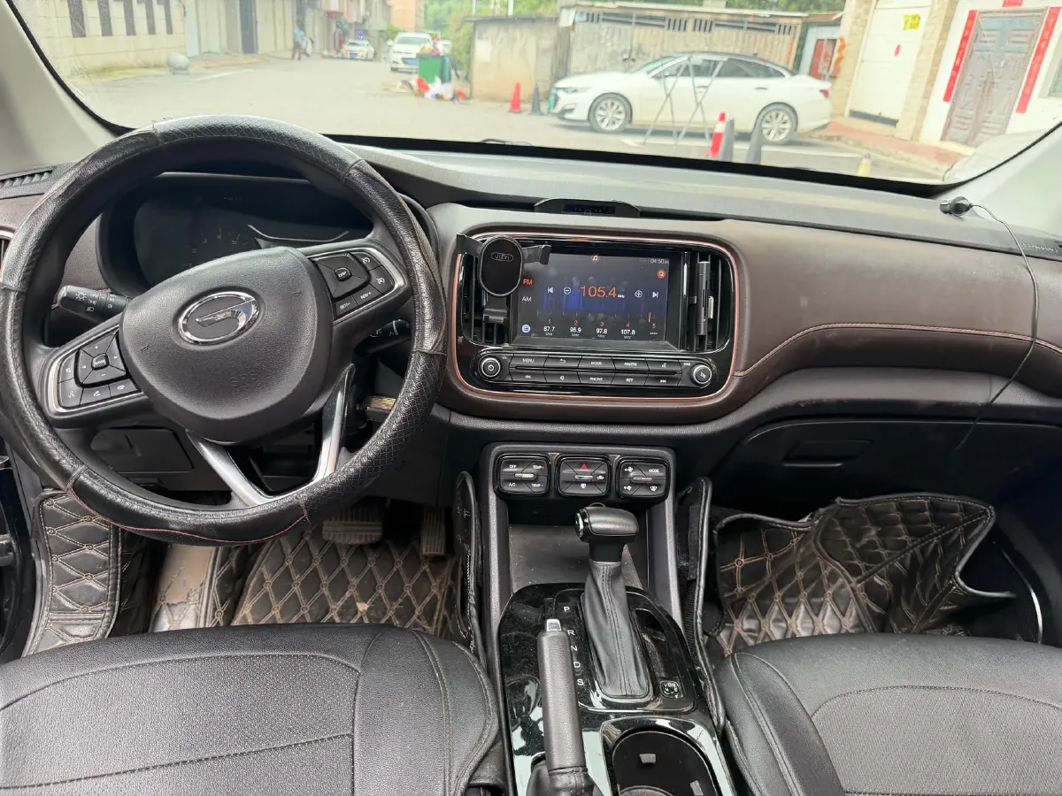 2017 GAC Trumpchi GS3 1.3T 137HP L4 6AT,autocango,china used car exporter,china ev exporter,chinese used car exporter,chinese used ev exporter