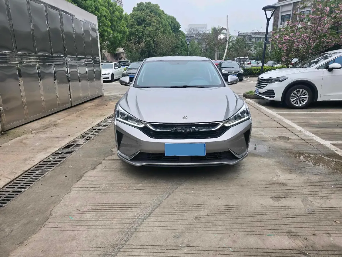2021 DongFeng Aeolus YiXuan 1.5T 150HP L4 6DCT,autocango,china used car exporter,china ev exporter,chinese used car exporter,chinese used ev exporter