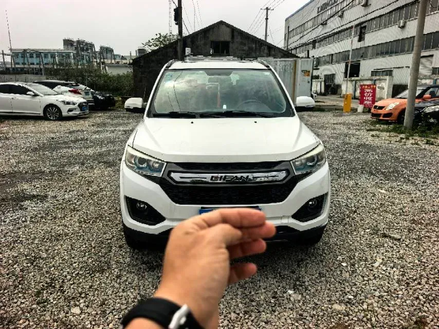 2017 JAC Refine S3 1.5L 113HP L4 6MT,autocango,china used car exporter,china ev exporter,chinese used car exporter,chinese used ev exporter
