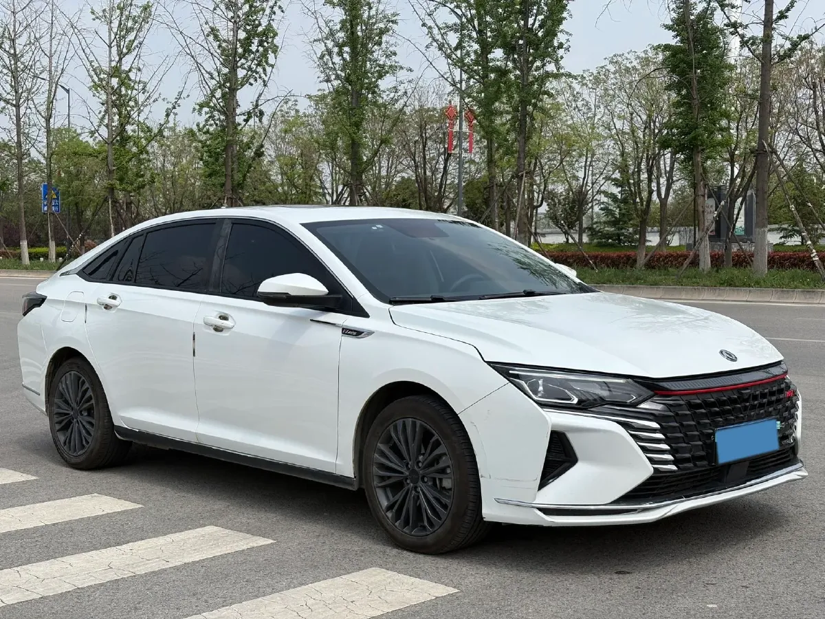 2021 DongFeng Aeolus YiXuan MAX 1.5T 190HP L4 7DCT,autocango,china used car exporter,china ev exporter,chinese used car exporter,chinese used ev exporter