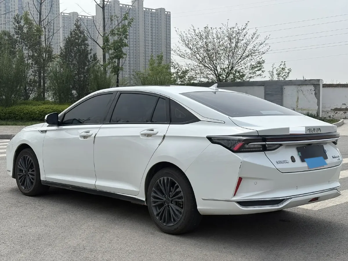 2021 DongFeng Aeolus YiXuan MAX 1.5T 190HP L4 7DCT,autocango,china used car exporter,china ev exporter,chinese used car exporter,chinese used ev exporter