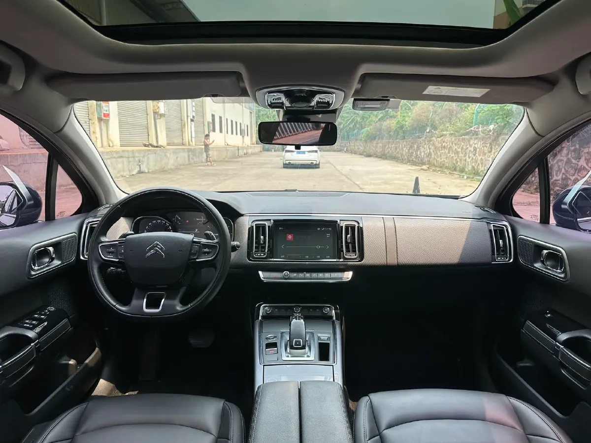 2020 Citroen C6 1.8T 211HP L4 8AT,autocango,china used car exporter,china ev exporter,chinese used car exporter,chinese used ev exporter