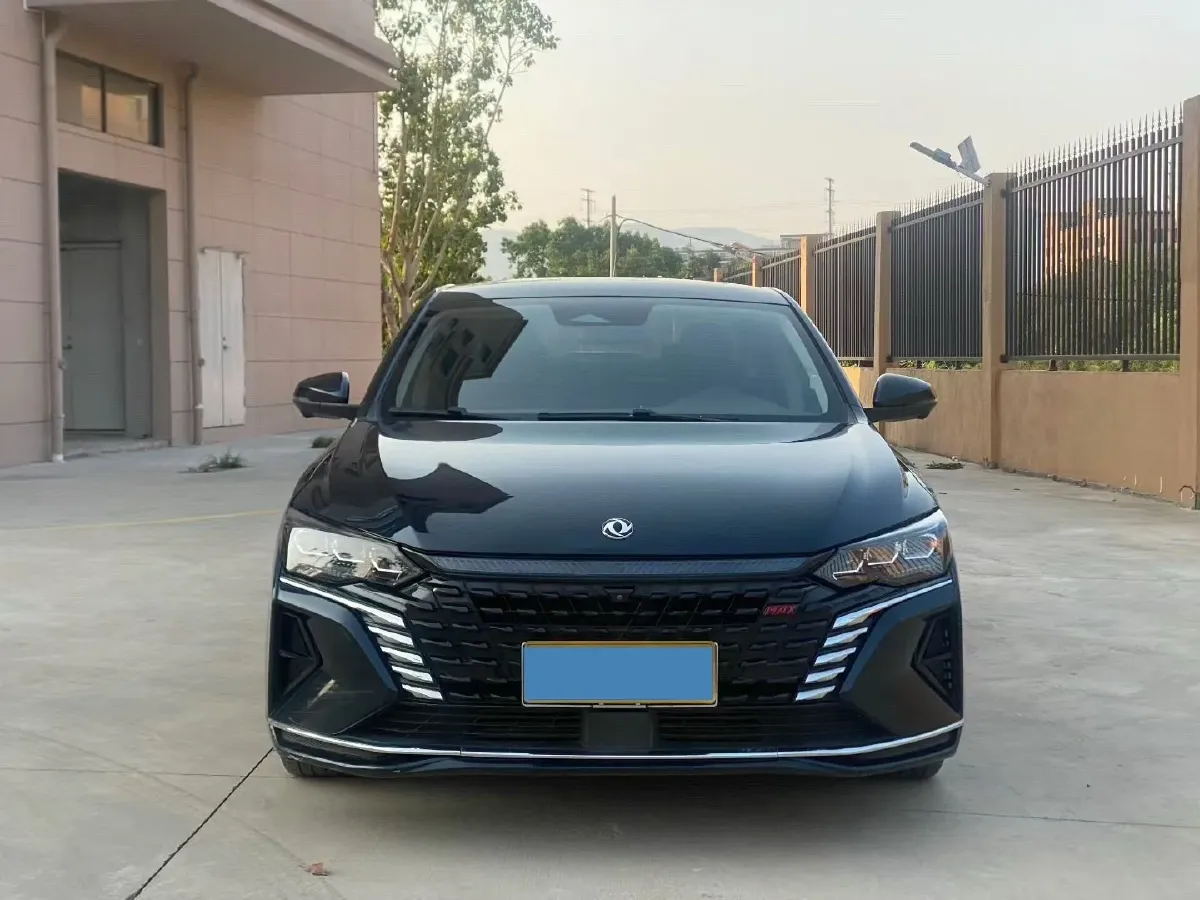 2021 DongFeng Aeolus YiXuan MAX 1.5T 190HP L4 7DCT,autocango,china used car exporter,china ev exporter,chinese used car exporter,chinese used ev exporter