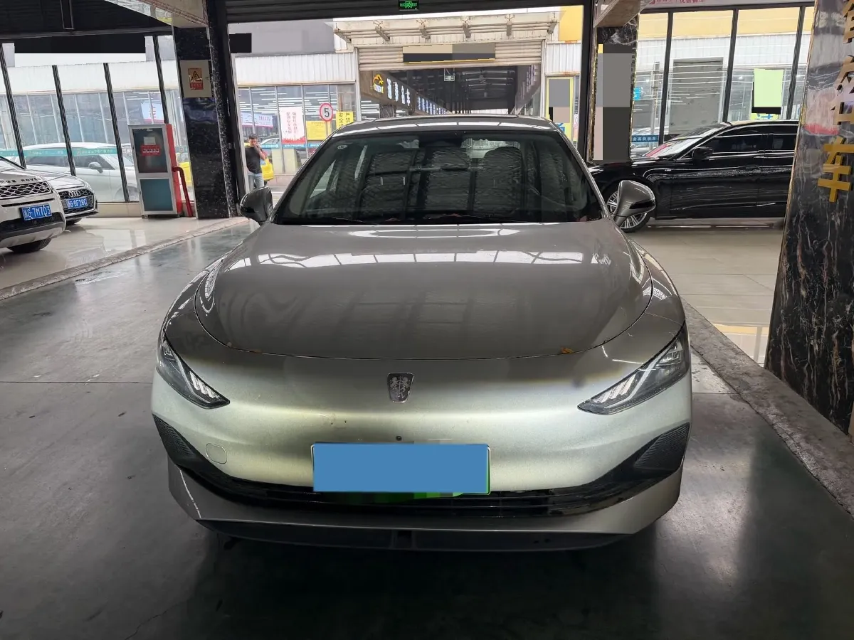 2023 Roewe D7 1.5L 112HP L4 1DHT PHEV 21.4KWH,autocango,china used car exporter,china ev exporter,chinese used car exporter,chinese used ev exporter